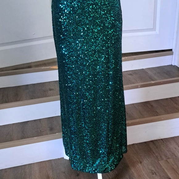 AGENDA DANNOS Spg Straps Sequin Maxi Dress Backless Split Evening Gown L NWT - Picture 3 of 10